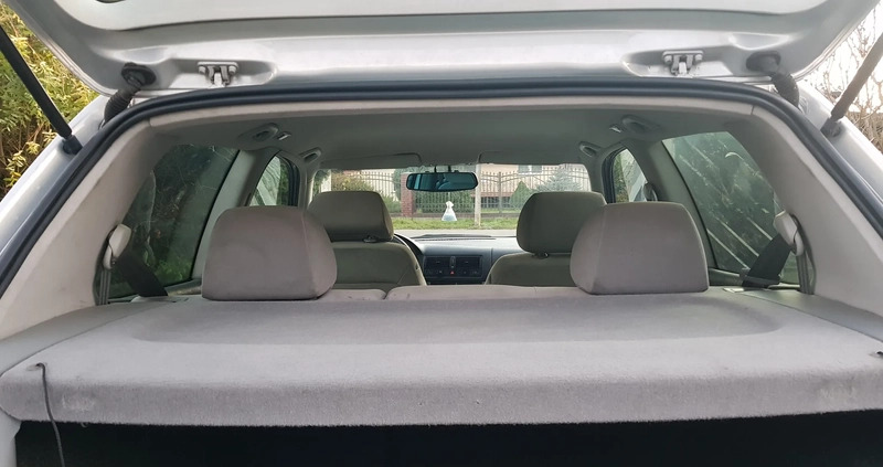 Volkswagen Golf cena 4300 przebieg: 270000, rok produkcji 1998 z Ustrzyki Dolne małe 106